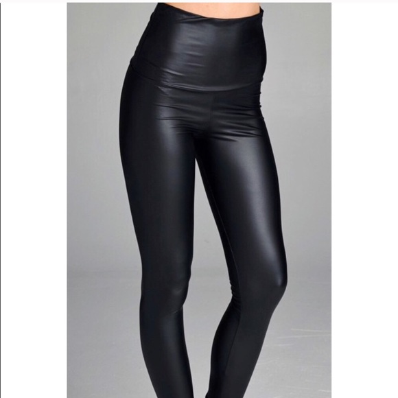 ◾️Vegan leather leggings - Picture 2 of 7